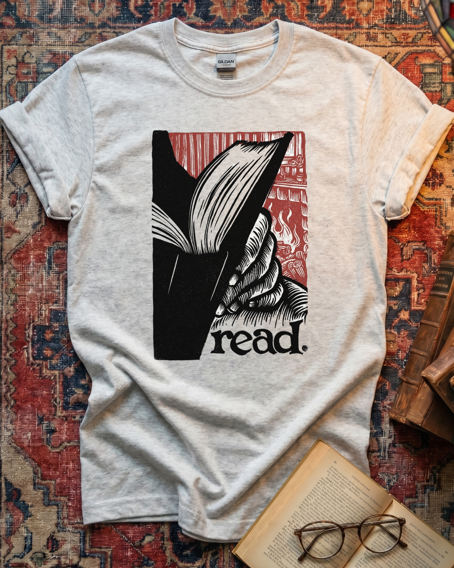 Minimalist Artistic Read T-shirt