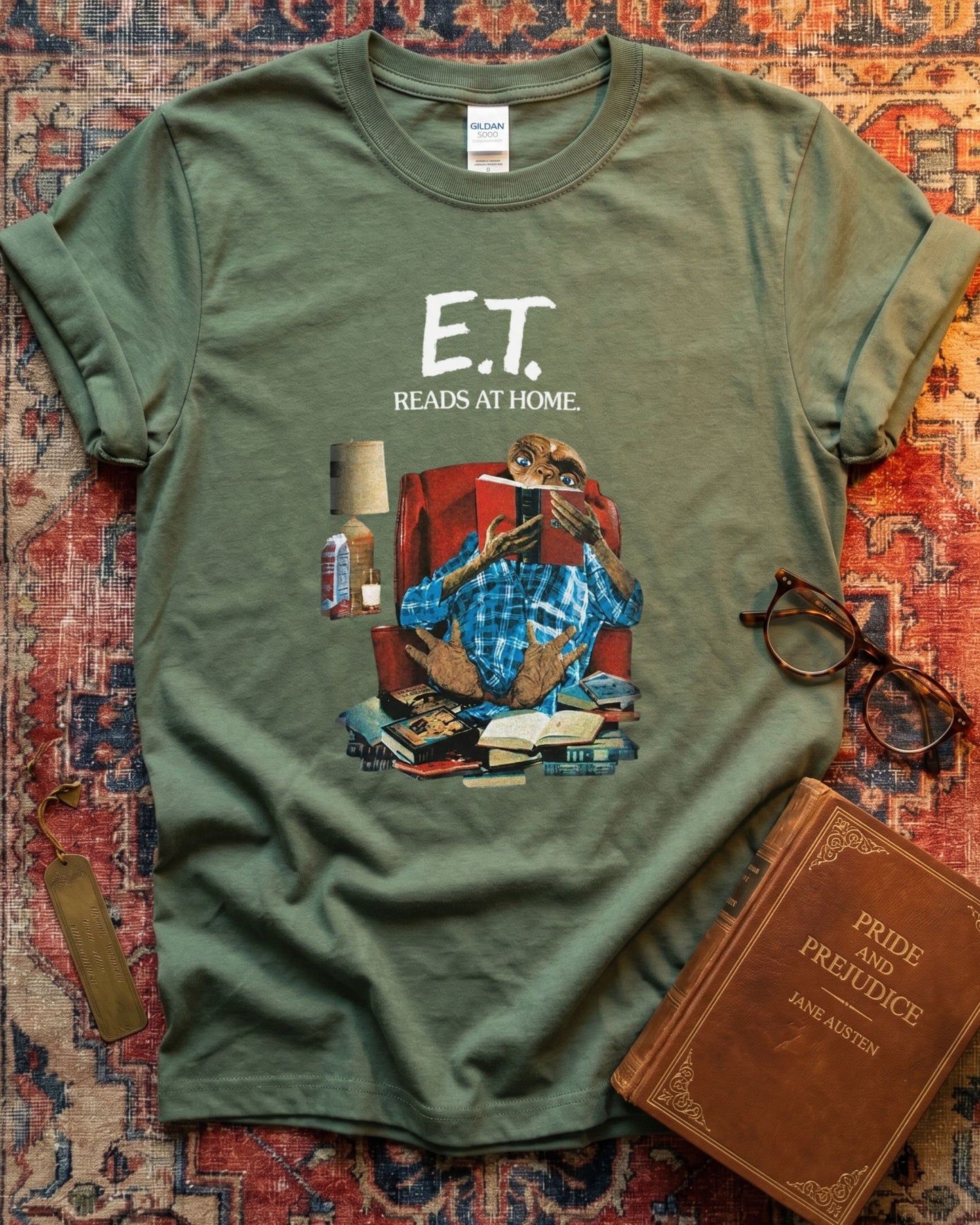 ET Reads At Home T-shirt